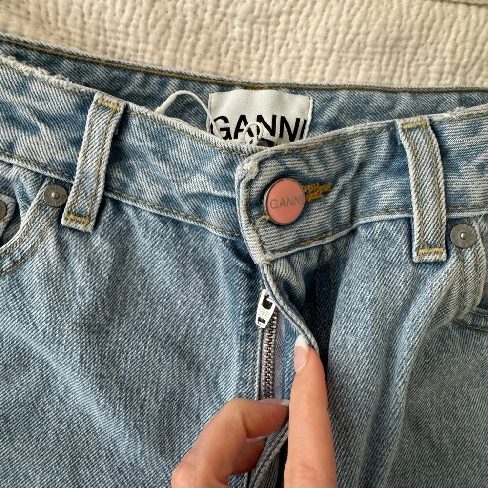 Ganni Light Blue High-Rise Cropped Jeans - Picture 5 of 5